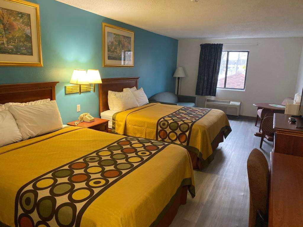 Americas Best Value Inn West Frankfort Rum bild
