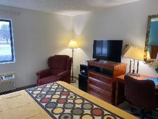 Americas Best Value Inn West Frankfort Rum bild